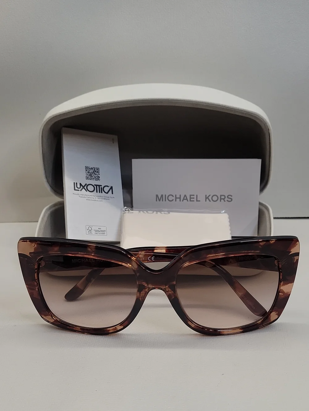 Michael Kors Women's MK2121 Myoko Sunglasses Dark Tortoise/Brown Gradient NEW!
